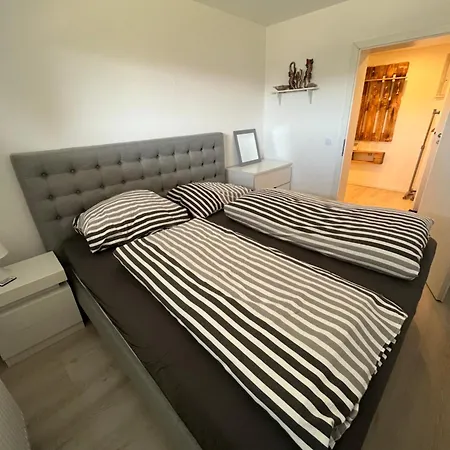 Moderne Mit Guter Ausstattung Und Self Checkin Apartment *