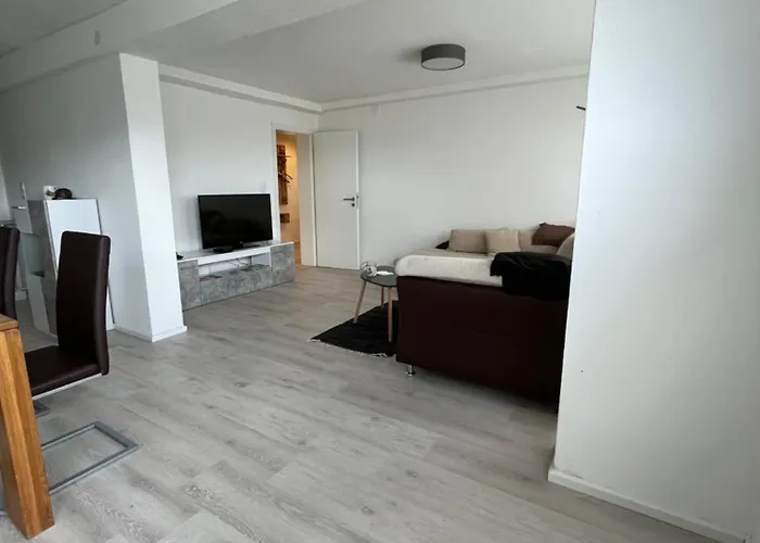 Moderne Mit Guter Ausstattung Und Self Checkin * Bodenwerder